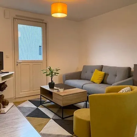 Holiday home La Maison Des Fauvettes Chateaubriant